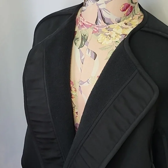 KIT & ACE Concordia Heavy Cape Cotton Wrap - Picture 4 of 8